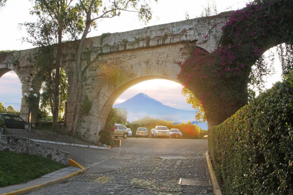 Marriott Puebla Hotel Meson Del Angel Buitenkant foto
