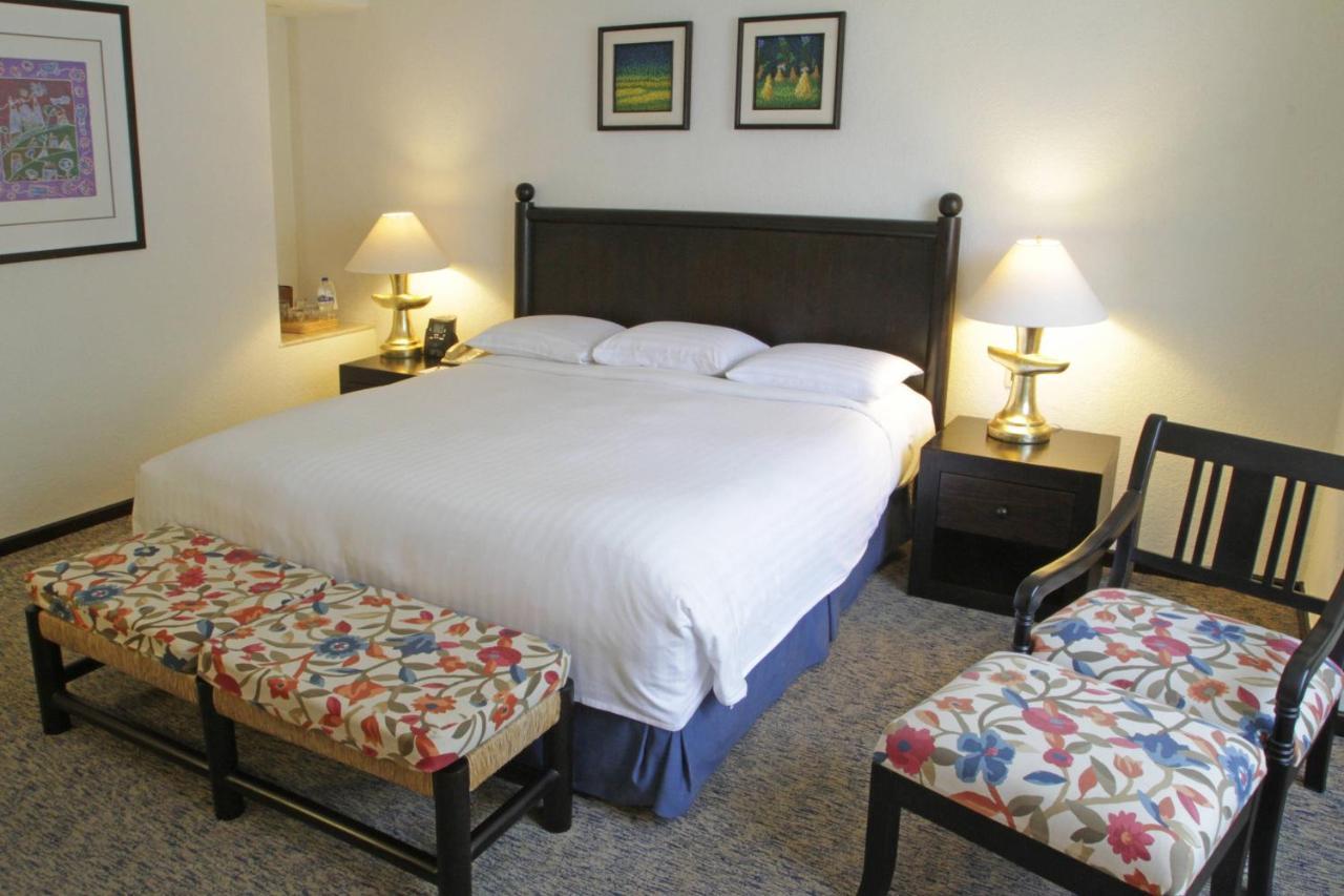Marriott Puebla Hotel Meson Del Angel Buitenkant foto