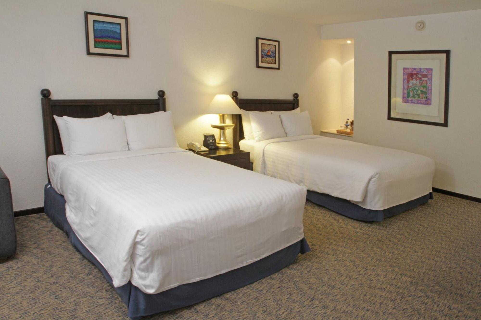 Marriott Puebla Hotel Meson Del Angel Buitenkant foto