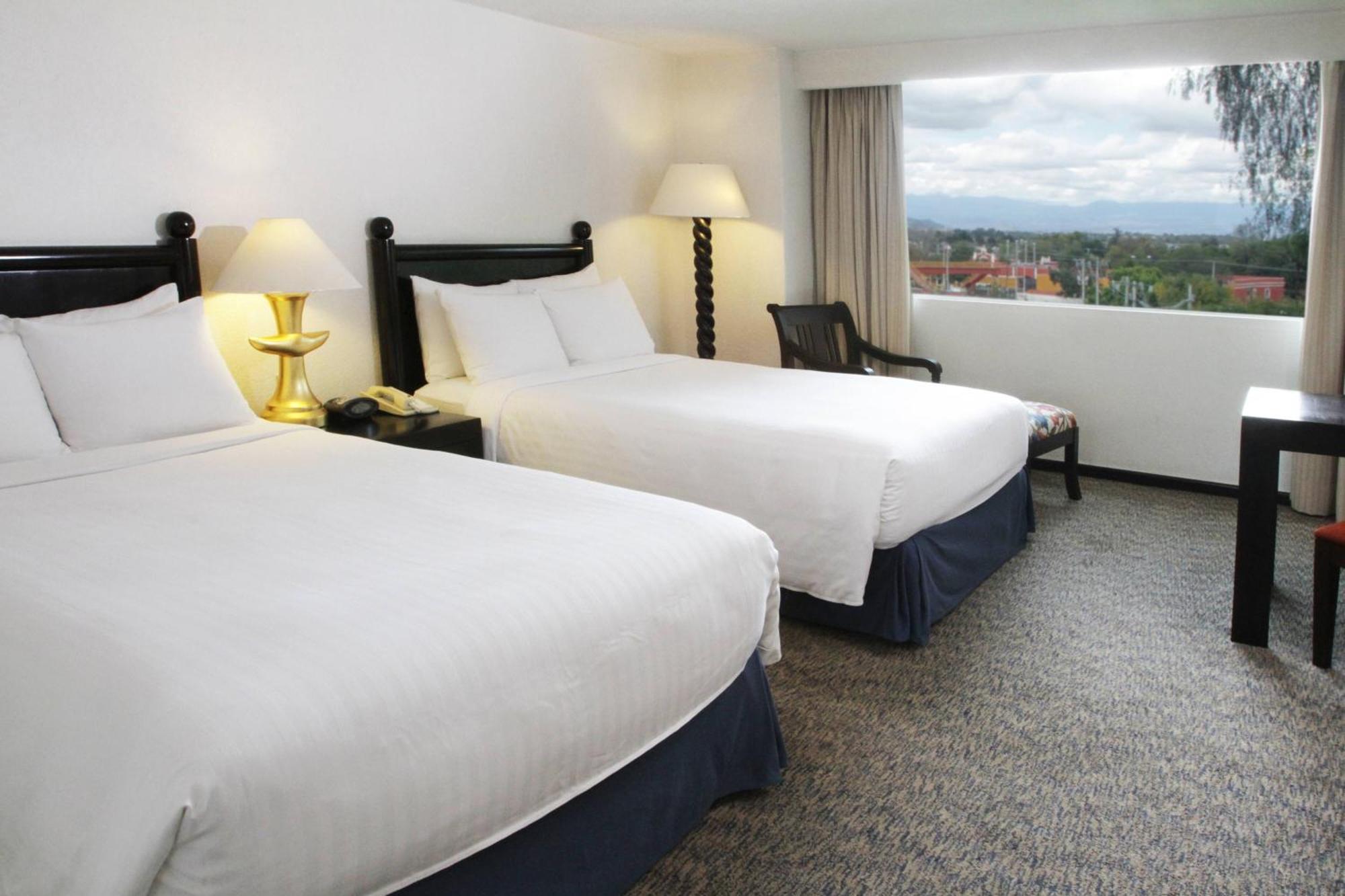 Marriott Puebla Hotel Meson Del Angel Buitenkant foto